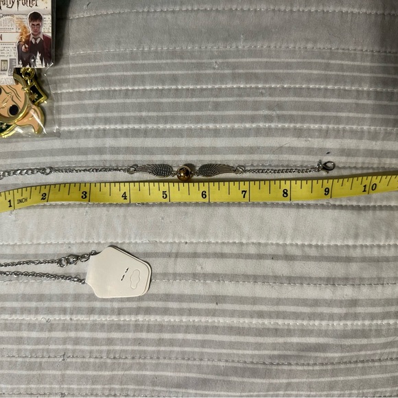 Various Harry Potter Slytherin Items - Picture 11 of 15